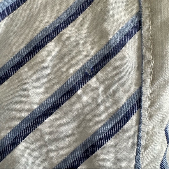 Brochu Walker Vada Blue Striped Button DownShirt  Top size Small - Picture 9 of 12